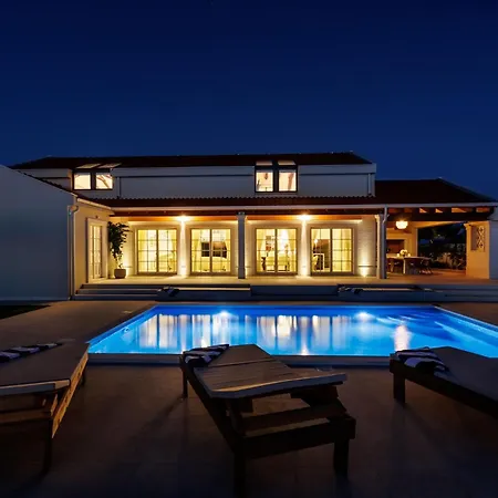 Villa Cypress Estate - Luxury Croatia Retreats