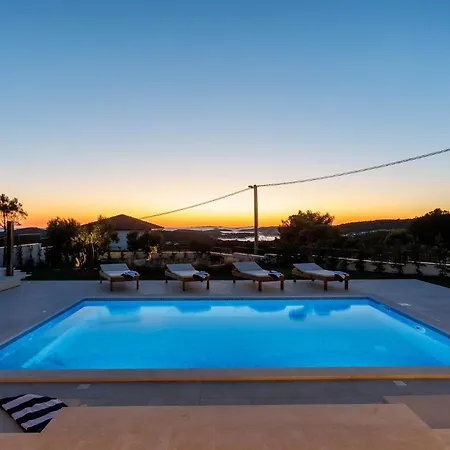 Cypress Estate - Luxury Croatia Retreats Rogoznica (Sibenik-Knin)