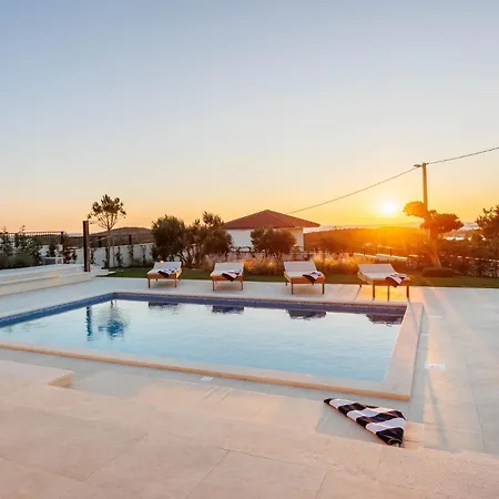 Villa Cypress Estate - Luxury Croatia Retreats *