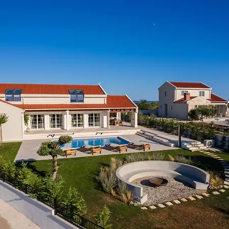 Cypress Estate - Luxury Croatia Retreats Villa