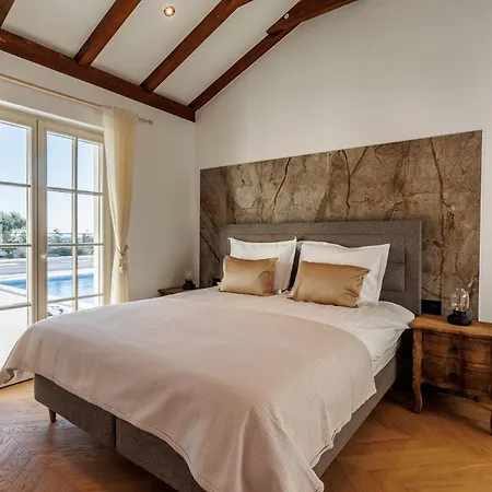 Cypress Estate - Luxury Croatia Retreats *