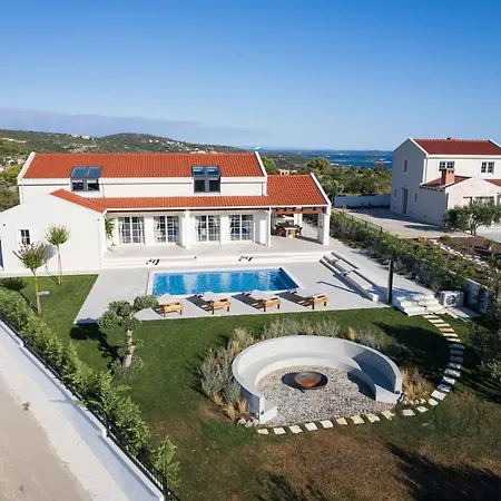 Cypress Estate - Luxury Croatia Retreats * Rogoznica (Sibenik-Knin)