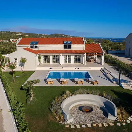 Cypress Estate - Luxury Croatia Retreats * Rogoznica (Sibenik-Knin)