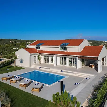 Villa Cypress Estate - Luxury Croatia Retreats